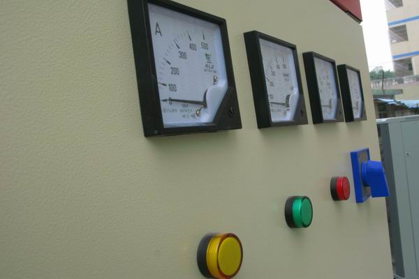 桦甸配电柜-3683讲讲配电柜注意事项